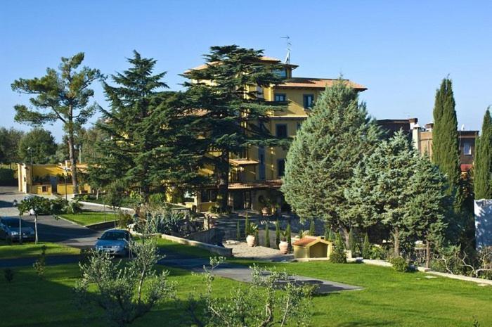 Green Hotel Poggio Regillo Frascati Exterior photo